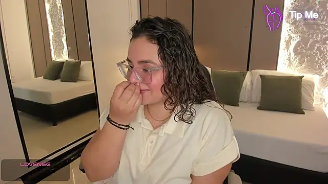 lilly ass  online show from July 15, 2026, 12:43 pm