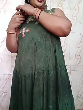 Snapshot of Haseena_Baby chatting on June 6, 2026, 5:23 am Haseena Baby online show from June 6, 2026, 5:23 am