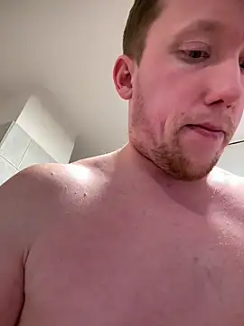 Sklavesucht2025 online show from February 11, 2025, 9:35 pm