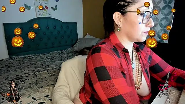 nataparis online show from October 31, 2025, 12:55 am