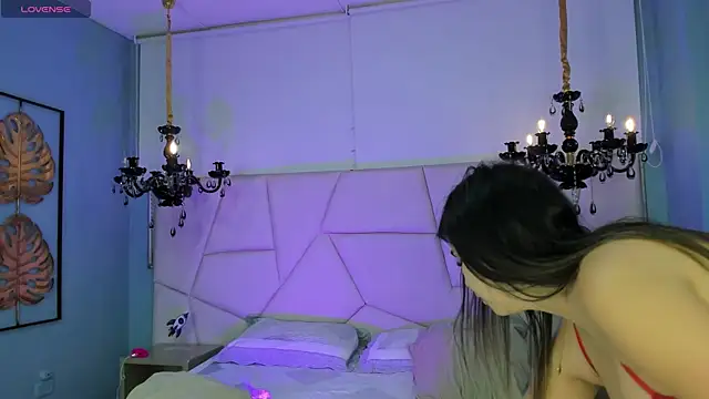 Snapshot of Aitana_Hilton_ chatting on September 18, 2025, 11:56 am Aitana Hilton online show from September 18, 2025, 11:56 am