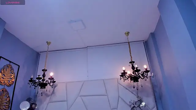 Snapshot of Aitana_Hilton_ chatting on November 28, 2025, 12:19 pm Aitana Hilton online show from November 28, 2025, 12:19 pm