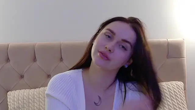 Snapshot of Lilliana_Moon chatting on January 19, 2025, 4:14 pm Lilliana Moon online show from January 19, 2025, 4:14 pm