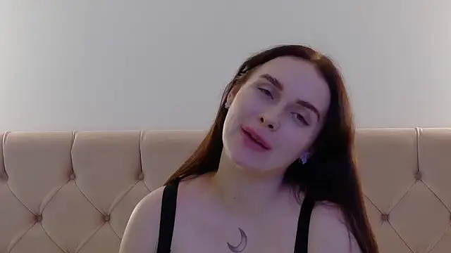 Snapshot of Lilliana_Moon chatting on January 27, 2025, 9:23 am Lilliana Moon online show from January 27, 2025, 9:23 am