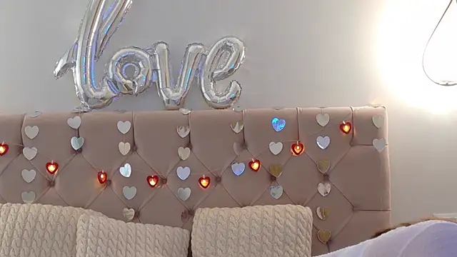 Snapshot of Lilliana_Moon chatting on February 14, 2025, 9:13 am Lilliana Moon online show from February 14, 2025, 9:13 am