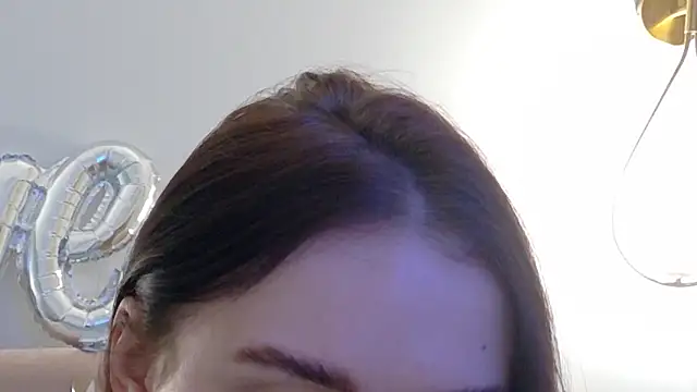 Snapshot of Lilliana_Moon chatting on February 19, 2025, 2:55 pm Lilliana Moon online show from February 19, 2025, 2:55 pm