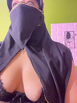 zahra Jalid online show from March 11, 2026, 1:11 am