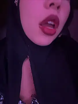Snapshot of zahra_Jalid chatting on June 11, 2026, 12:32 am zahra Jalid online show from June 11, 2026, 12:32 am