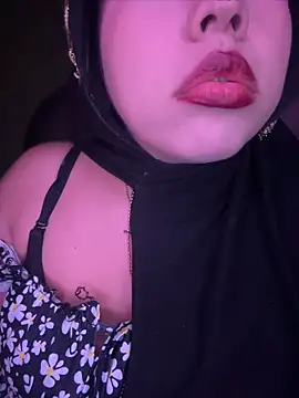 Snapshot of zahra_Jalid chatting on June 11, 2026, 2:53 am zahra Jalid online show from June 11, 2026, 2:53 am