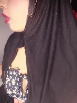 Snapshot of zahra_Jalid chatting on June 17, 2026, 4:41 pm zahra Jalid online show from June 17, 2026, 4:41 pm