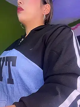 zahra Jalid online show from July 15, 2026, 11:32 pm