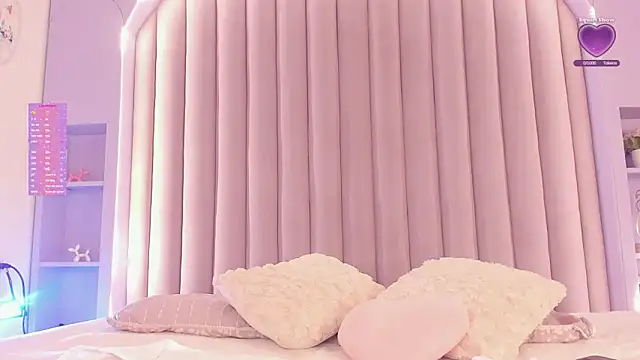 Snapshot of SabrinaSpell_ chatting on March 10, 2025, 11:42 am SabrinaSpell online show from March 10, 2025, 11:42 am