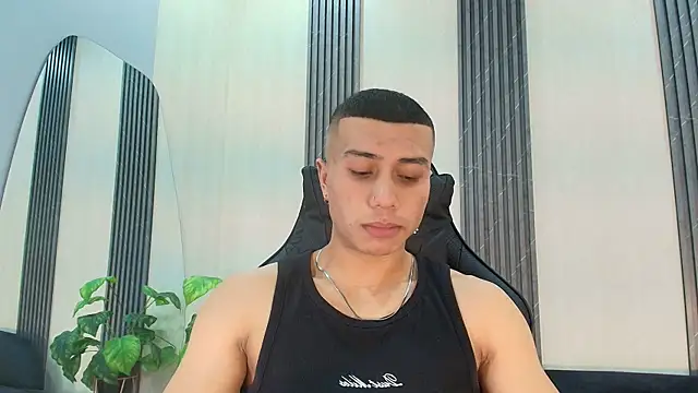 Snapshot of bruno_cavalli chatting on July 29, 2026, 5:44 pm bruno cavalli online show from July 29, 2026, 5:44 pm