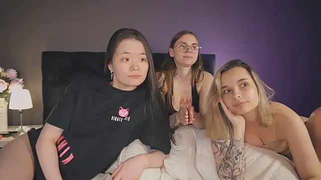 Snapshot of Bella_Alita chatting on March 3, 2025, 8:05 am Bella Alita online show from March 3, 2025, 8:05 am