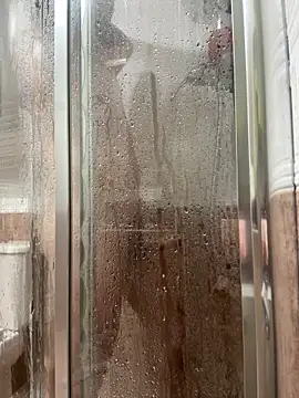 Snapshot of adictocm28 chatting on December 16, 2025, 10:26 pm adictocm28 online show from December 16, 2025, 10:26 pm