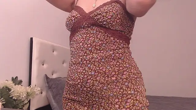Snapshot of CelineMirage chatting on January 25, 2025, 5:18 am CelineMirage online show from January 25, 2025, 5:18 am