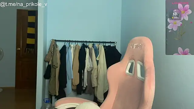 Snapshot of na_prikole_ chatting on September 29, 2025, 7:30 pm na prikole online show from September 29, 2025, 7:30 pm