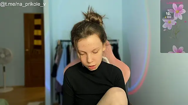 Snapshot of na_prikole_ chatting on October 3, 2025, 7:11 pm na prikole online show from October 3, 2025, 7:11 pm