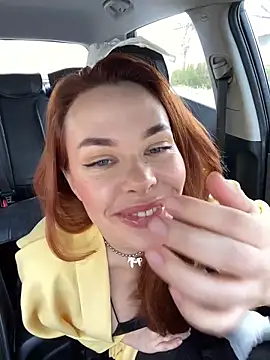 Snapshot of Kelley_Allie chatting on November 28, 2025, 7:22 am Kelley Allie online show from November 28, 2025, 7:22 am