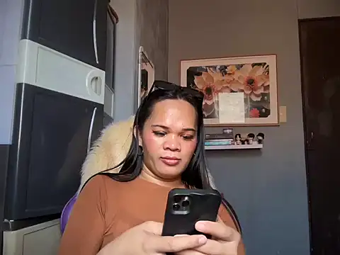 Snapshot of SophiaCourthaway chatting on May 15, 2026, 2:18 am SophiaCourthaway online show from May 15, 2026, 2:18 am