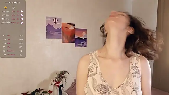 Snapshot of Leya_Curly chatting on February 6, 2025, 12:16 pm Leya Curly online show from February 6, 2025, 12:16 pm