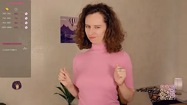 Snapshot of Leya_Curly chatting on September 12, 2025, 12:16 pm Leya Curly online show from September 12, 2025, 12:16 pm