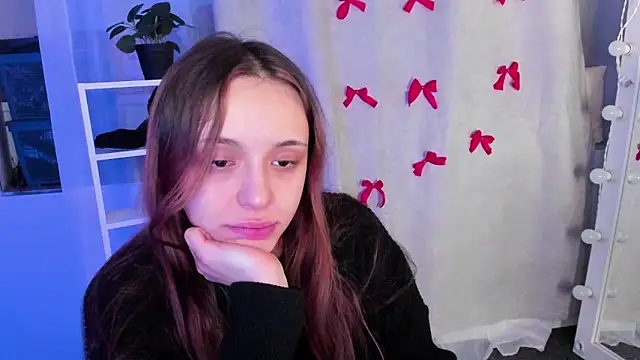 Snapshot of Sahara_Shields chatting on January 28, 2025, 10:23 am Sahara Shields online show from January 28, 2025, 10:23 am