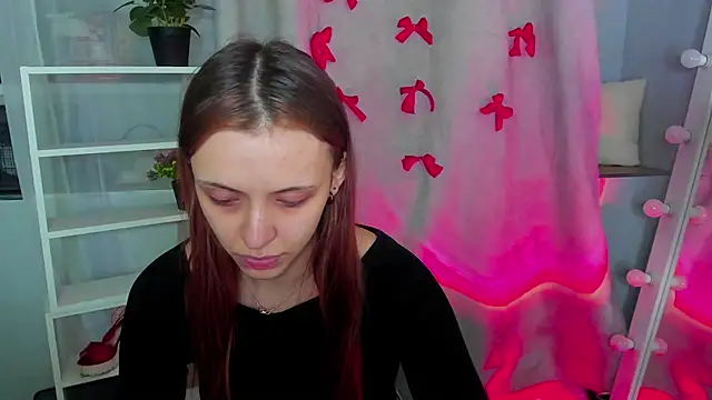 Snapshot of Sahara_Shields chatting on February 3, 2025, 10:25 am Sahara Shields online show from February 3, 2025, 10:25 am