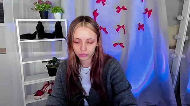 Snapshot of Sahara_Shields chatting on February 23, 2025, 9:00 am Sahara Shields online show from February 23, 2025, 9:00 am