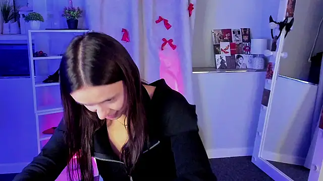 Snapshot of Sahara_Shields chatting on September 11, 2025, 10:04 am Sahara Shields online show from September 11, 2025, 10:04 am