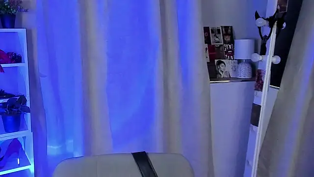 Snapshot of Sahara_Shields chatting on September 30, 2025, 10:20 am Sahara Shields online show from September 30, 2025, 10:20 am