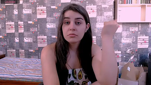 Snapshot of _Roselina_ chatting on September 23, 2025, 7:22 am Roselina online show from September 23, 2025, 7:22 am