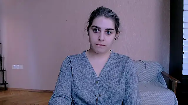 Snapshot of _Roselina_ chatting on October 30, 2025, 6:59 am Roselina online show from October 30, 2025, 6:59 am