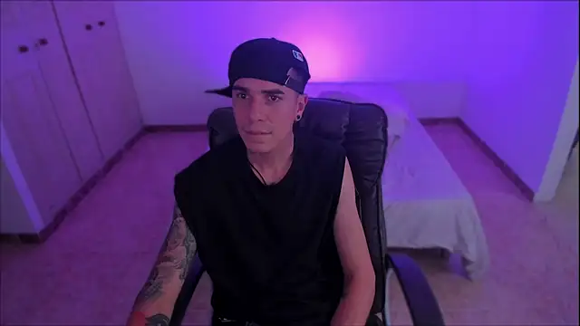 Snapshot of Baan10 chatting on January 15, 2025, 10:02 pm Baan10 online show from January 15, 2025, 10:02 pm