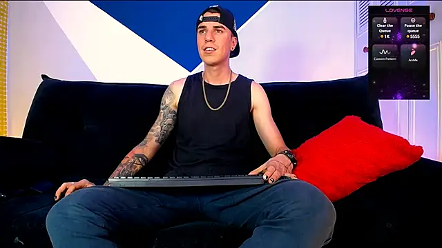 Snapshot of Baan10 chatting on March 22, 2025, 7:53 pm Baan10 online show from March 22, 2025, 7:53 pm