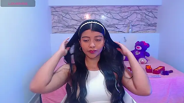 Snapshot of IslaBlaze chatting on March 2, 2025, 5:44 am IslaBlaze online show from March 2, 2025, 5:44 am