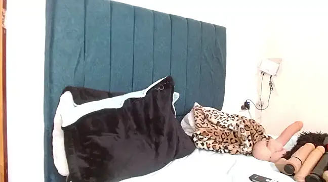 Keyler True18 online show from March 10, 2025, 6:34 pm