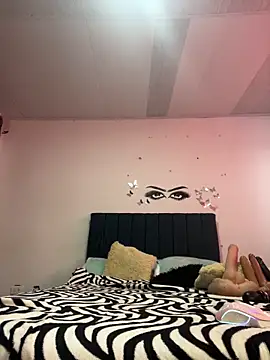 Keyler True18 online show from March 18, 2026, 3:04 pm