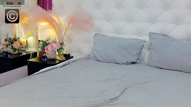 via mayer  online show from February 3, 2025, 2:03 am