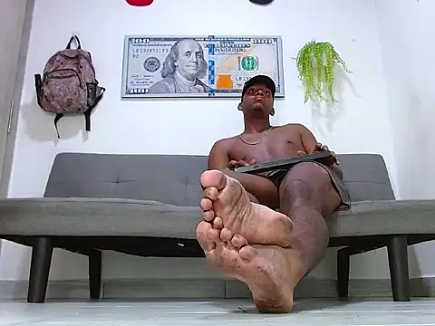 Snapshot of Master_foot_ chatting on June 13, 2026, 6:00 am Master foot online show from June 13, 2026, 6:00 am