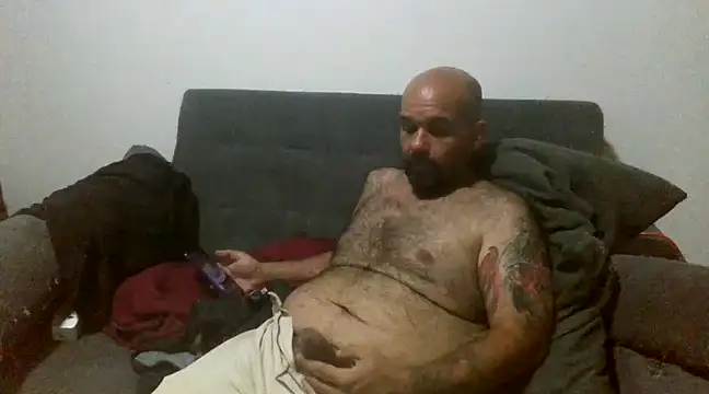 Snapshot of Chubi6669 chatting on February 5, 2025, 10:33 pm Chubi6669 online show from February 5, 2025, 10:33 pm