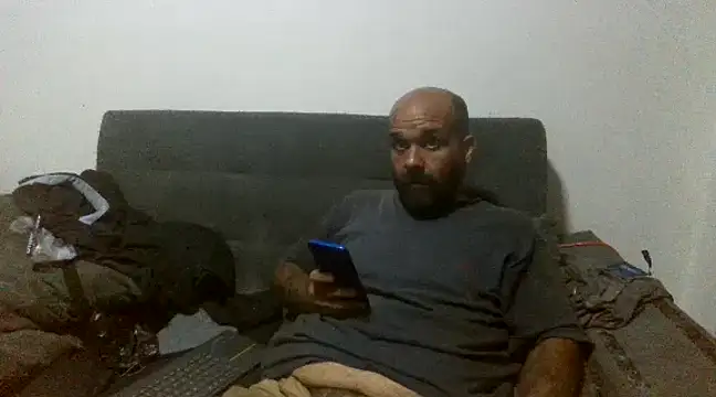 Snapshot of Chubi6669 chatting on February 13, 2025, 10:43 pm Chubi6669 online show from February 13, 2025, 10:43 pm