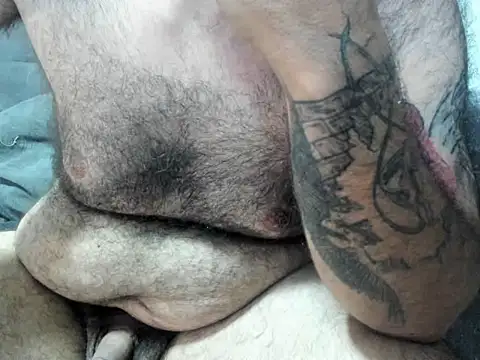 Snapshot of Chubi6669 chatting on February 23, 2025, 1:42 pm Chubi6669 online show from February 23, 2025, 1:42 pm