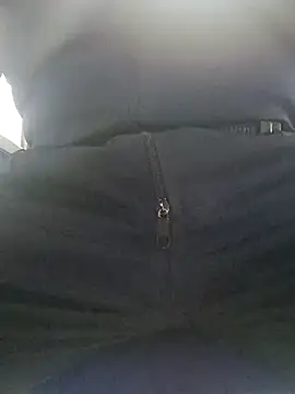 Snapshot of Jinenez chatting on March 9, 2025, 5:22 am Jinenez online show from March 9, 2025, 5:22 am