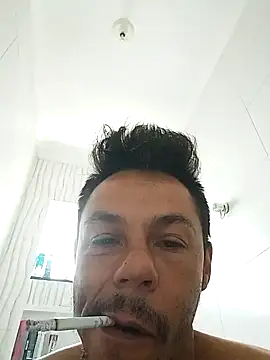 Santanacumxplod online show from January 26, 2025, 11:39 am