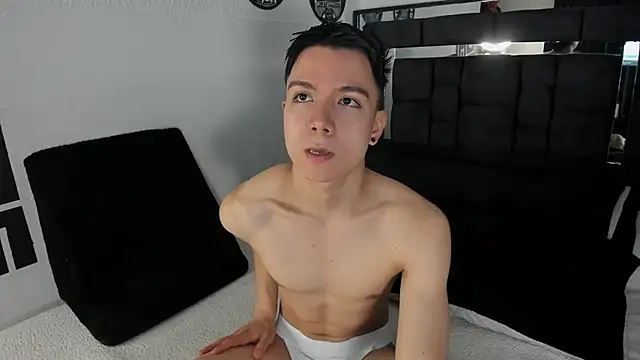 Snapshot of alanblack1 chatting on October 30, 2025, 4:19 pm alanblack1 online show from October 30, 2025, 4:19 pm