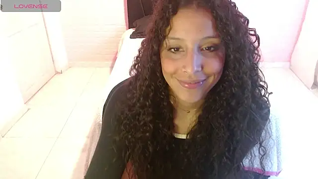 DULCE1609 online show from July 13, 2026, 8:11 pm