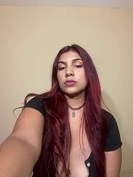 Snapshot of Eva1203 chatting on January 20, 2025, 2:32 am Eva1203 online show from January 20, 2025, 2:32 am