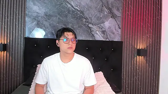 vanilla hot online show from February 12, 2025, 1:16 pm