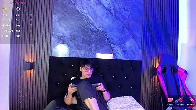 vanilla hot online show from February 14, 2025, 1:18 pm